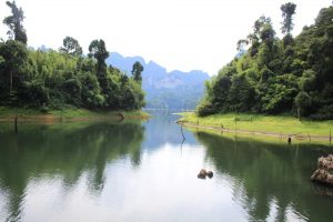 Khao-sok-cheow-lan-lake-Khao-Lak-Land-Discovery
